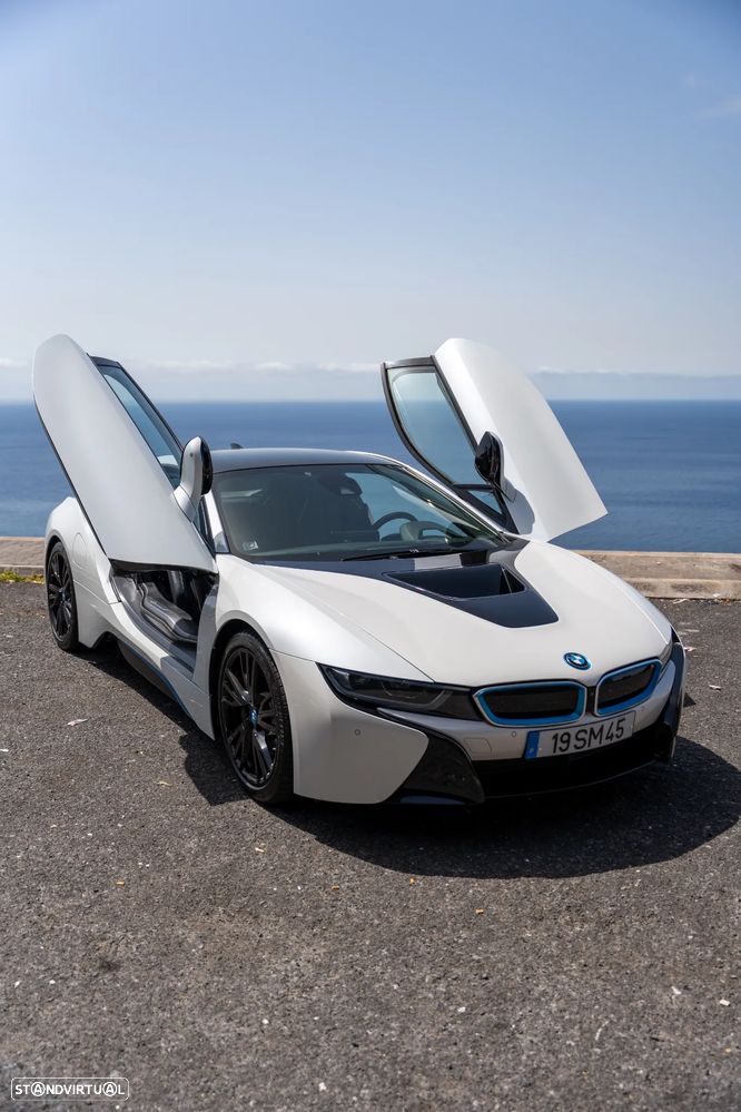 BMW i8 Standard - 1