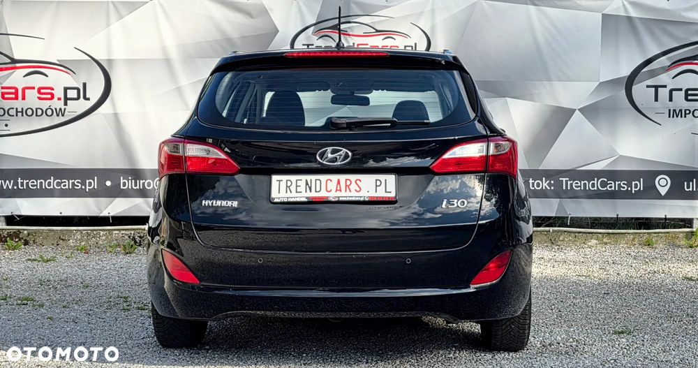 Hyundai i30 i30cw 1.4 Trend - 27