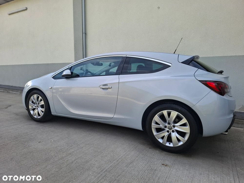 Opel Astra 1.4 Turbo - 3