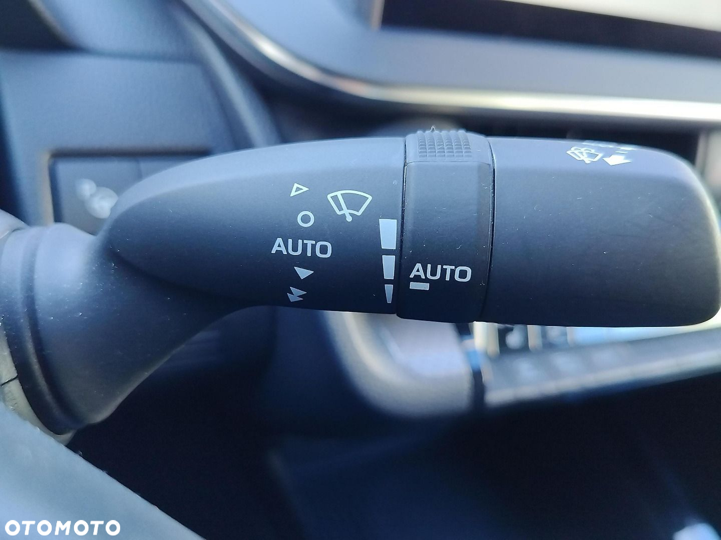 Toyota Prius - 15