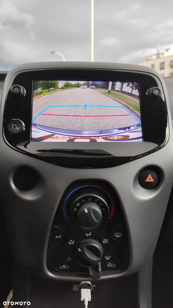 Toyota Aygo - 10