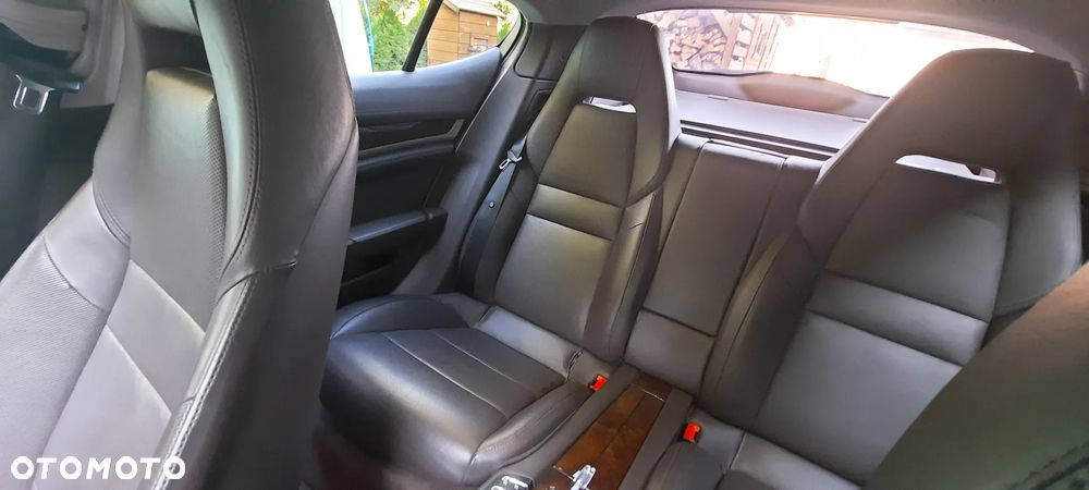 Porsche Panamera 4S - 14