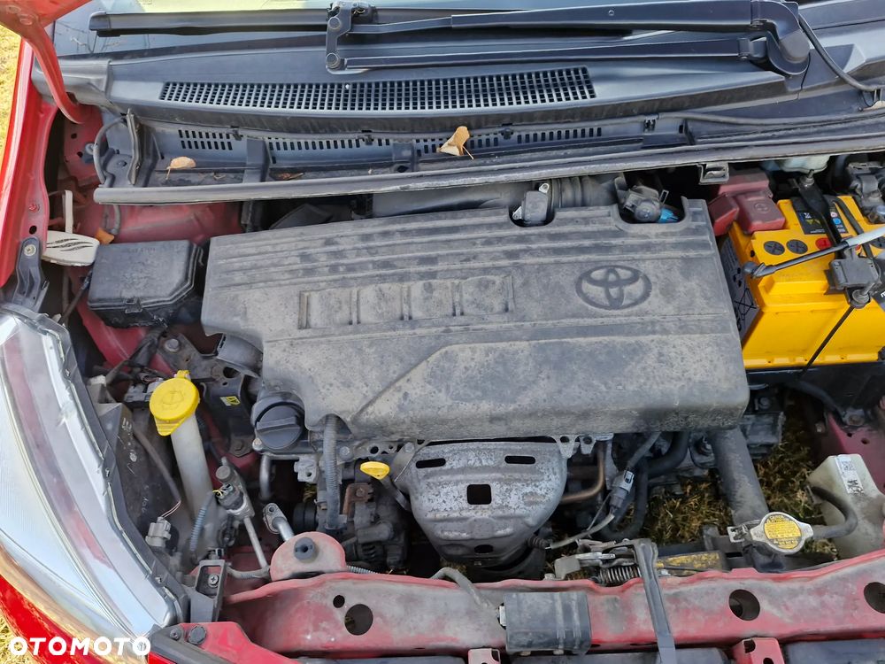Toyota Yaris 1.33 Terra - 13