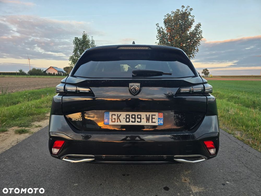 Peugeot 308 1.2 PureTech Allure S&S - 17