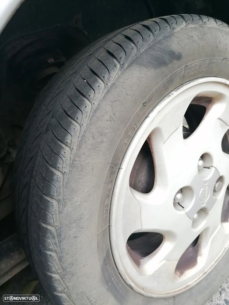 Nissan Almera - 7