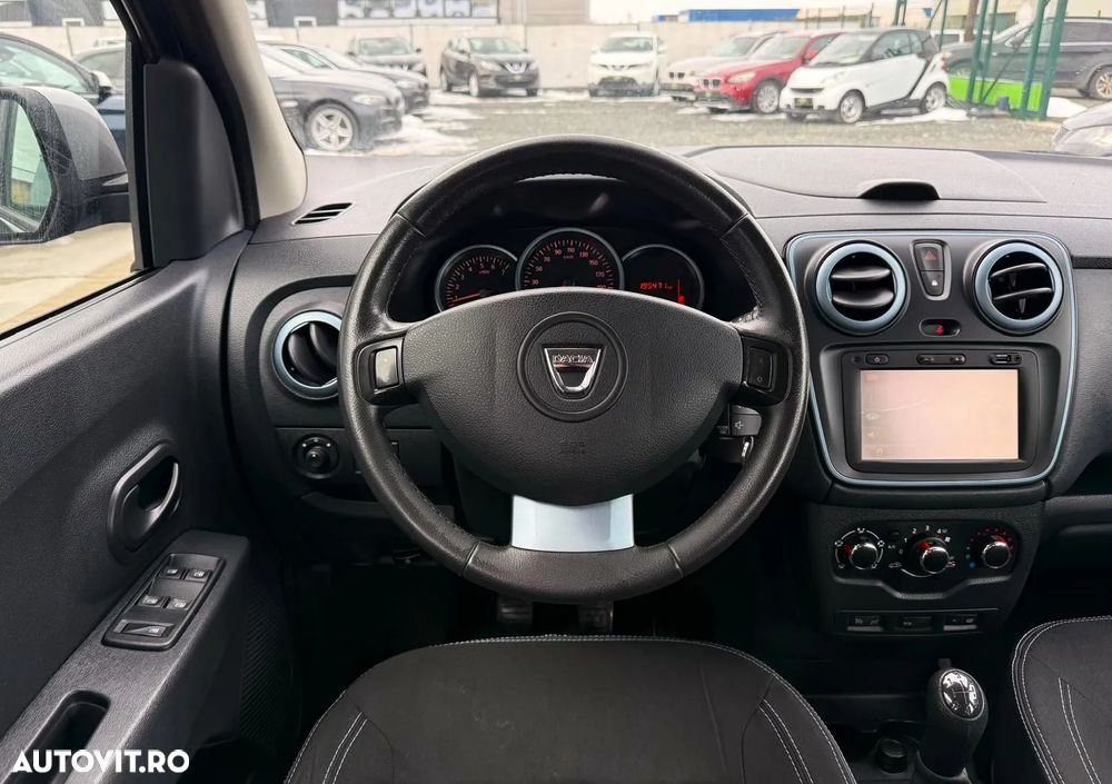 Dacia Lodgy TCe 115 Stepway - 8