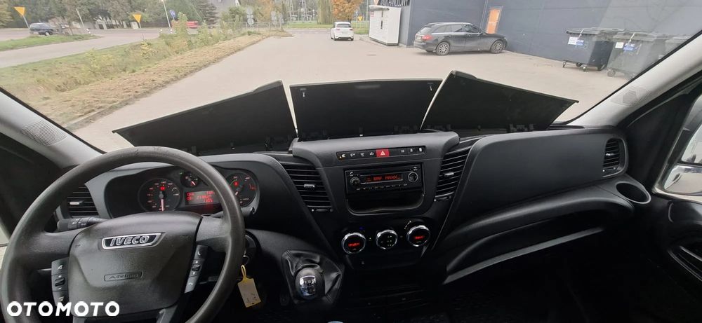 Iveco DAILY - 11