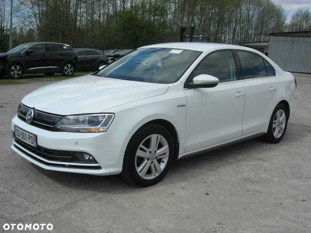 Volkswagen Jetta Hybrid - 1