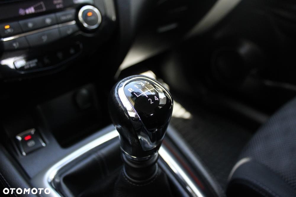 Nissan Qashqai - 15
