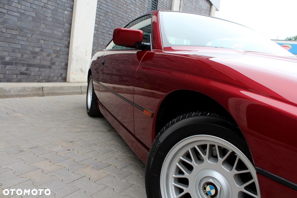 BMW Seria 8 - 34