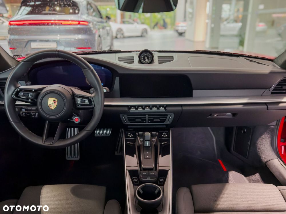 Porsche 911 - 12