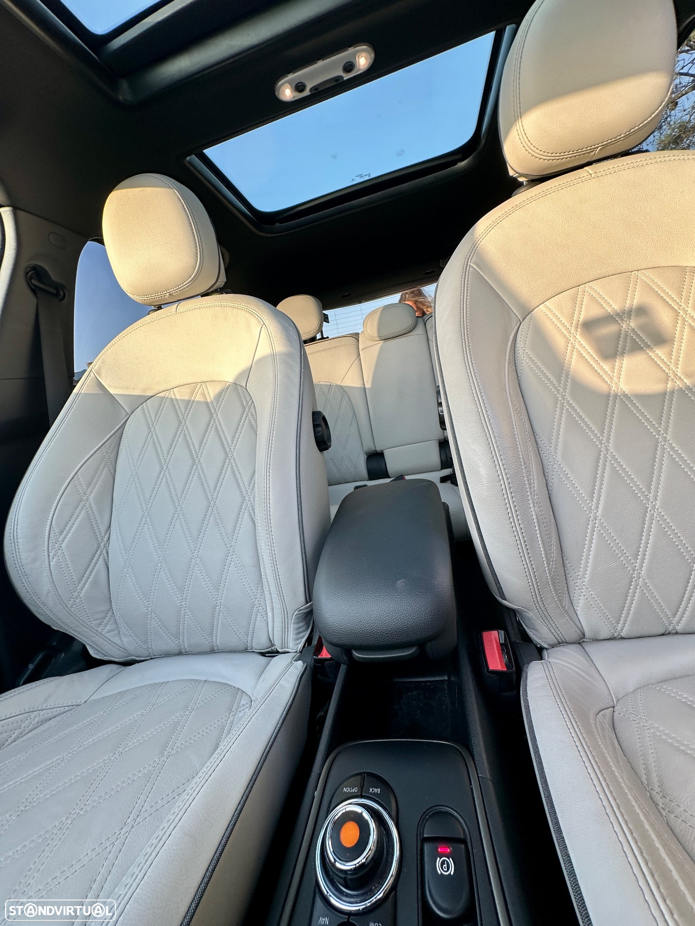 MINI Countryman One D Auto - 18