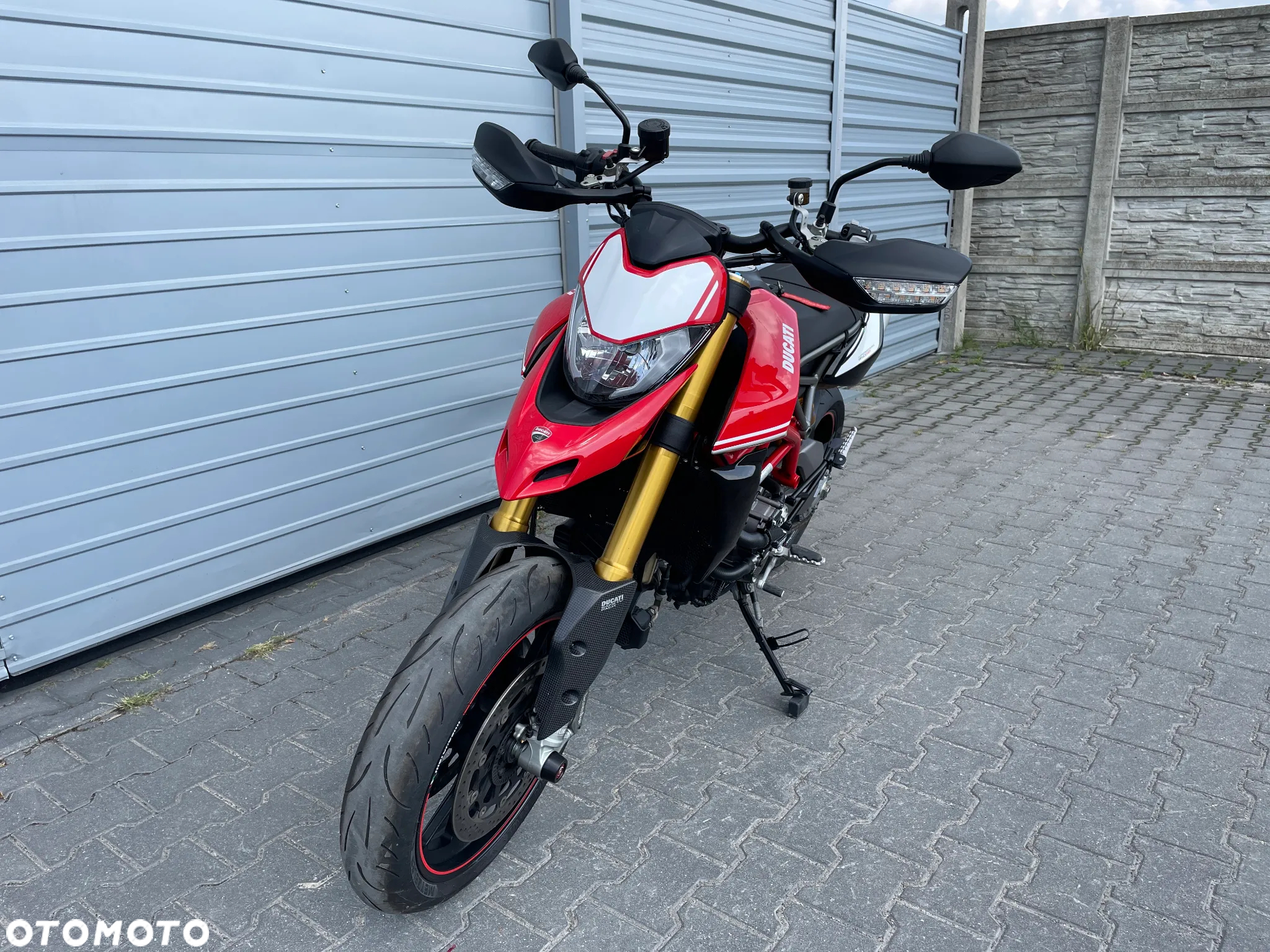 Ducati Hypermotard - 10