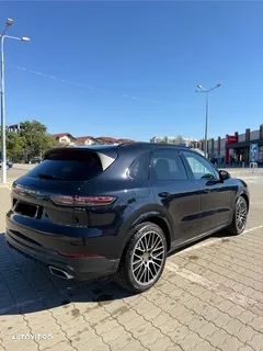 Porsche Cayenne Standard - 5