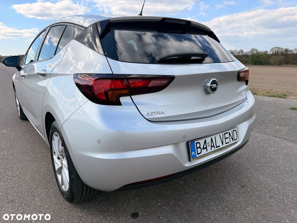 Opel Astra 1.2 T Edition S&S - 11