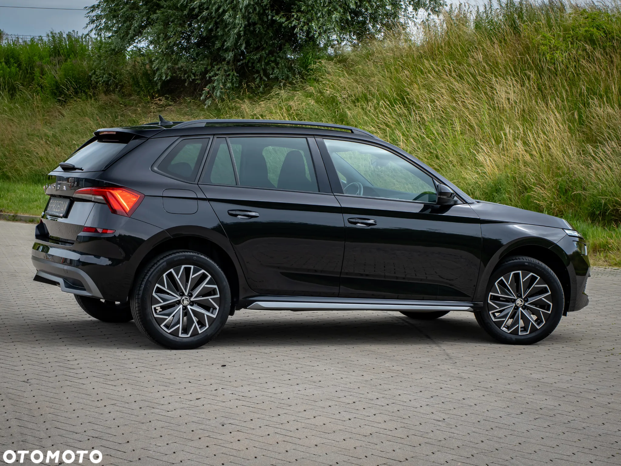 Skoda Kamiq 1.0 TSI Style - 25