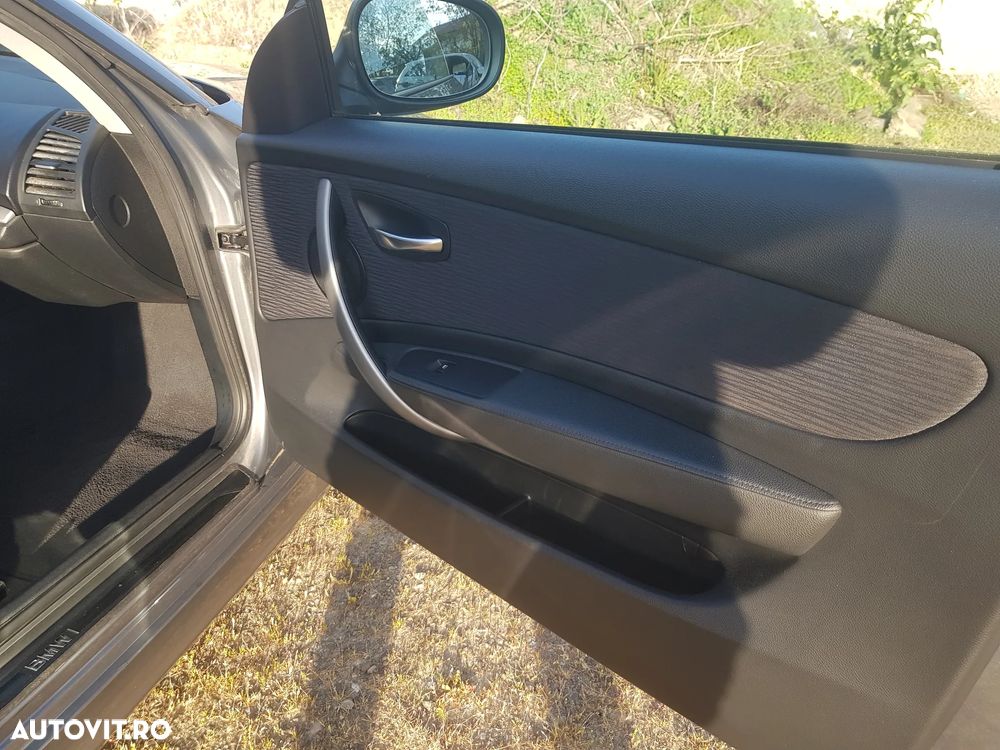 BMW Seria 1 116d DPF - 14