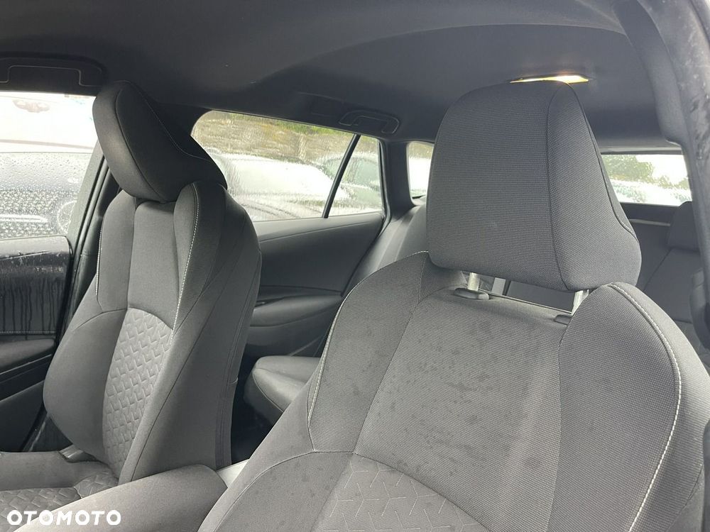 Toyota Corolla 2.0 Hybrid Comfort - 11