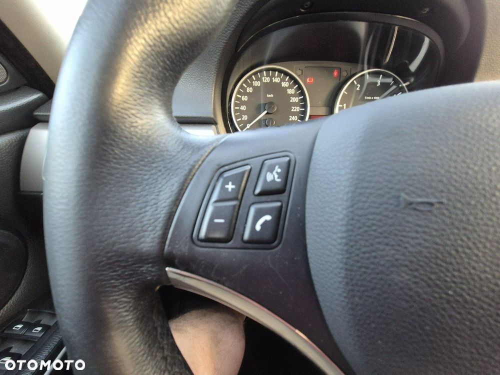 BMW Seria 3 320d - 24