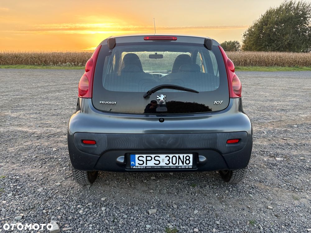 Peugeot 107 1.0 Urban Move - 6