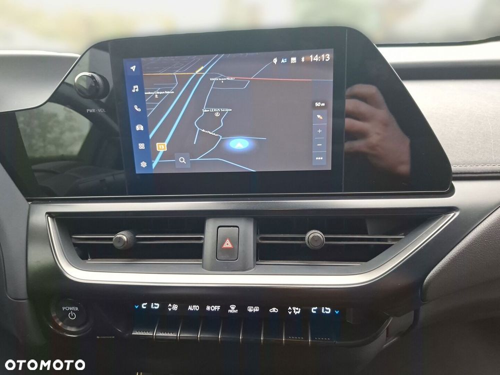 Lexus UX 250h GPF Business 2WD - 29