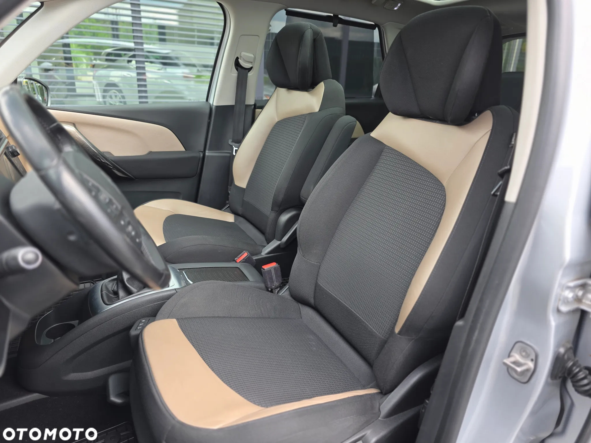 Citroën C4 Picasso 1.6 THP Exclusive - 16