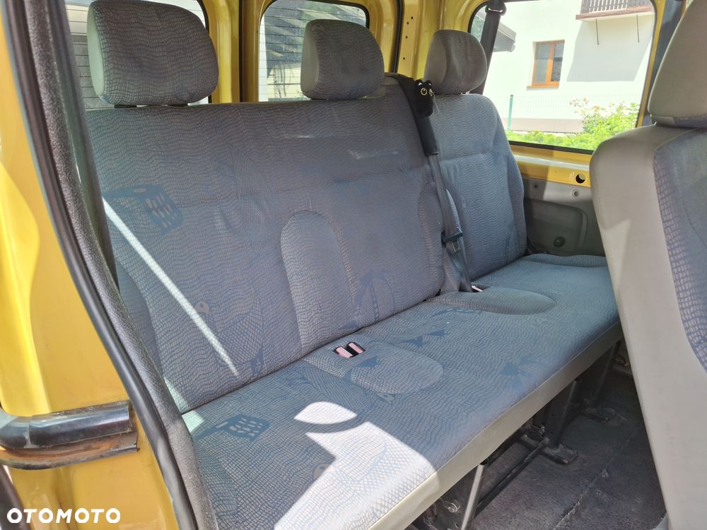Renault Trafic - 13