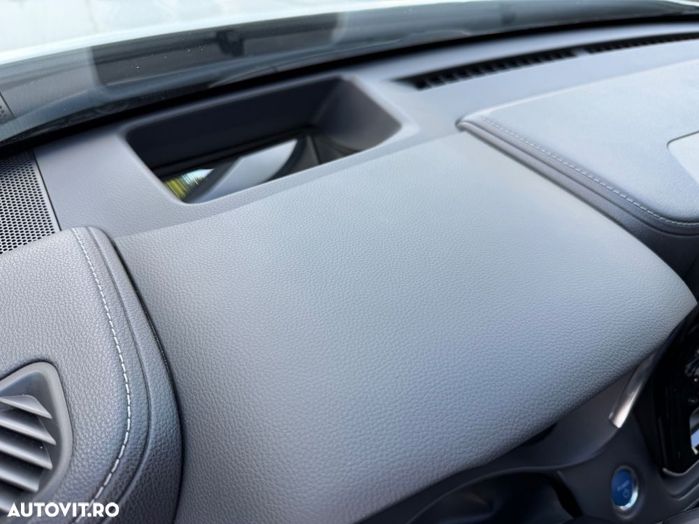 Toyota Highlander 2.5 L Dynamic Force 248CP Executive Metallic - 31