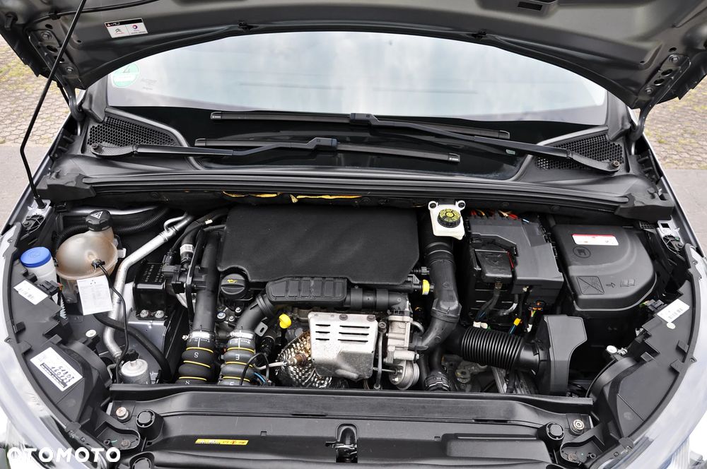 Citroën C4 1.2 e-THP Exclusive - 35