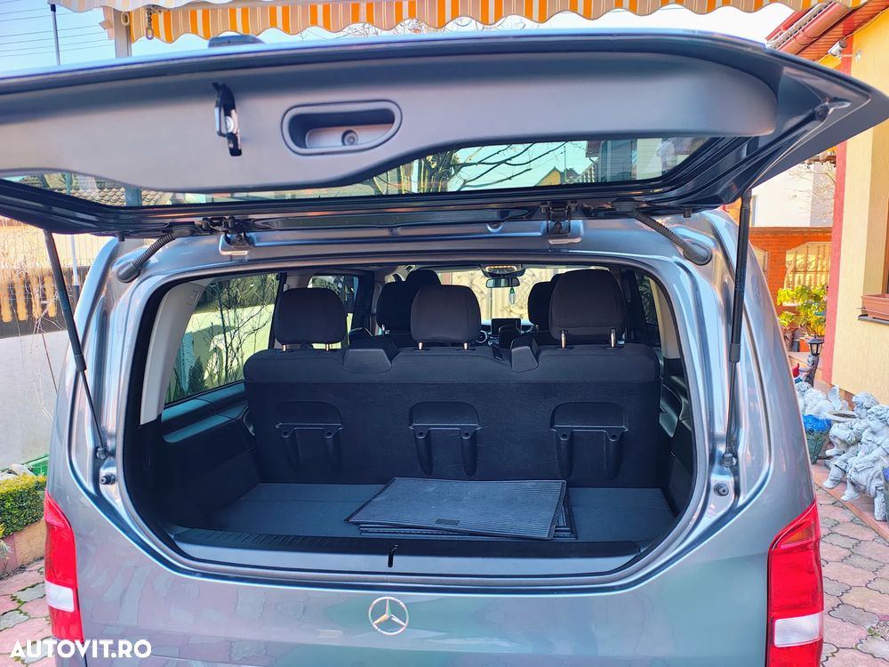 Mercedes-Benz V - 14