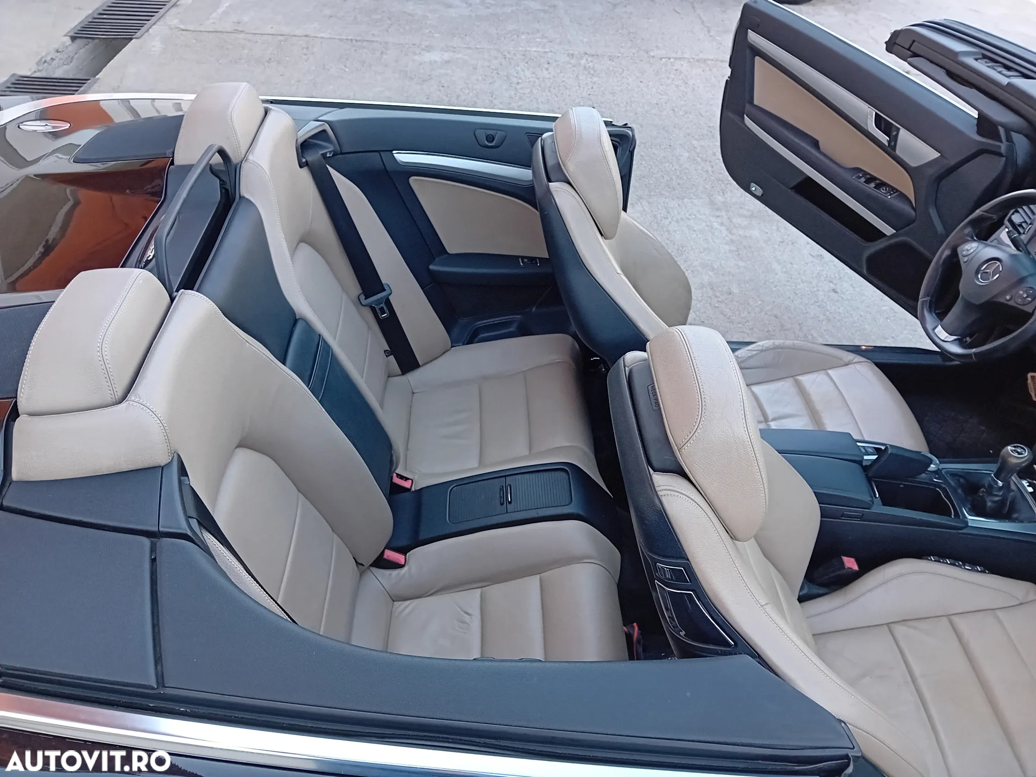 Mercedes-Benz E 220 (BlueTEC) d Cabrio - 7