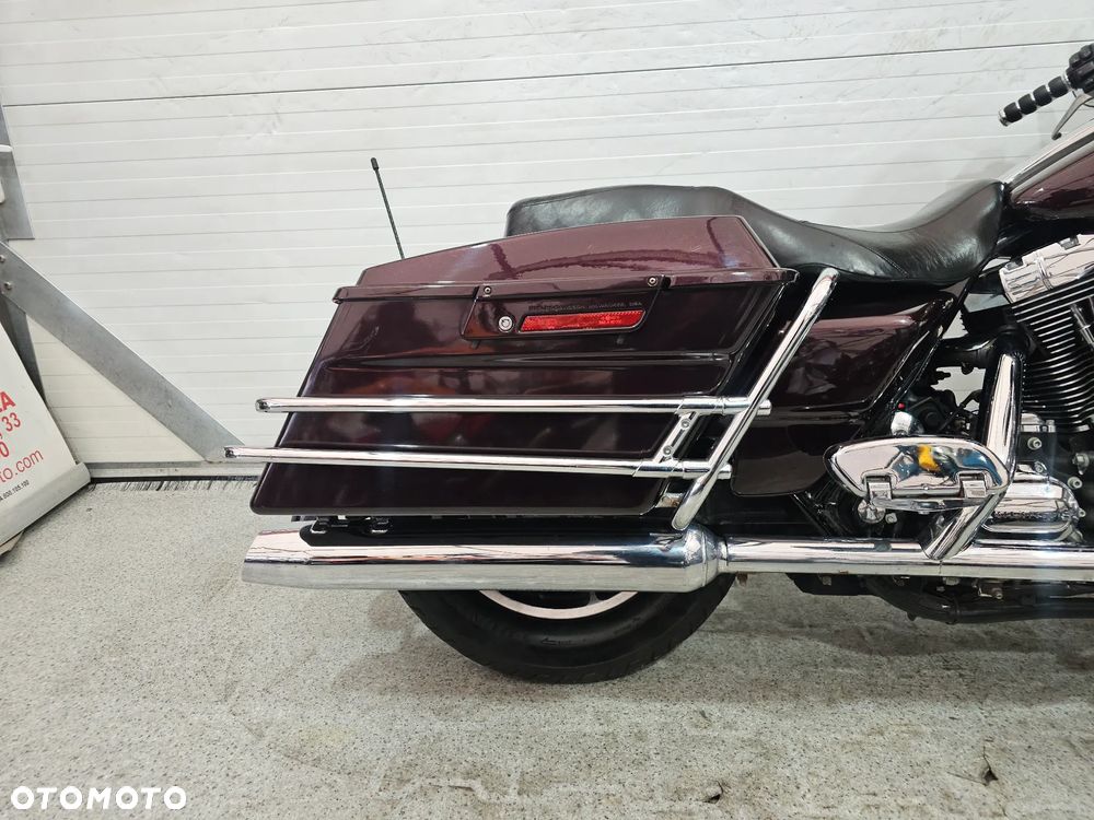 Harley-Davidson Touring Street Glide - 24