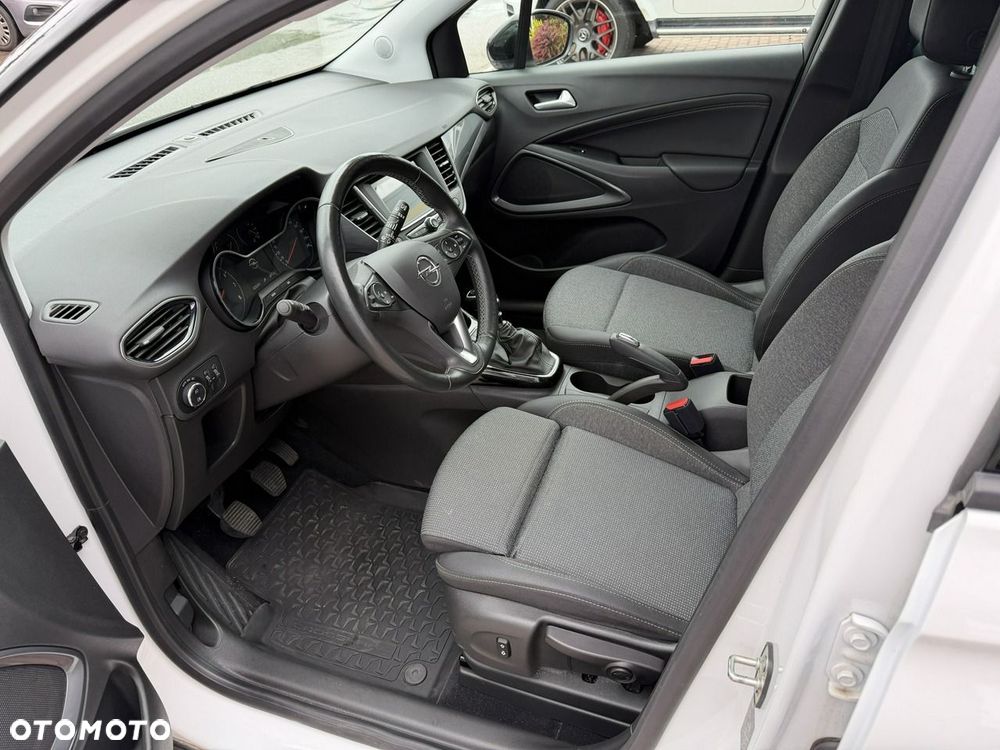 Opel Crossland 1.2 T Elegance - 26