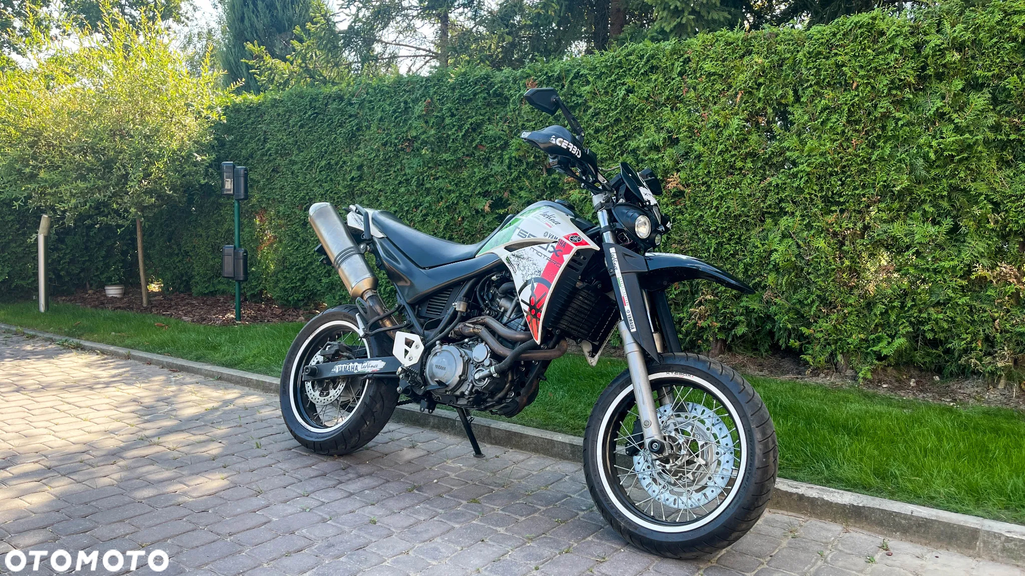 Yamaha XT - 9
