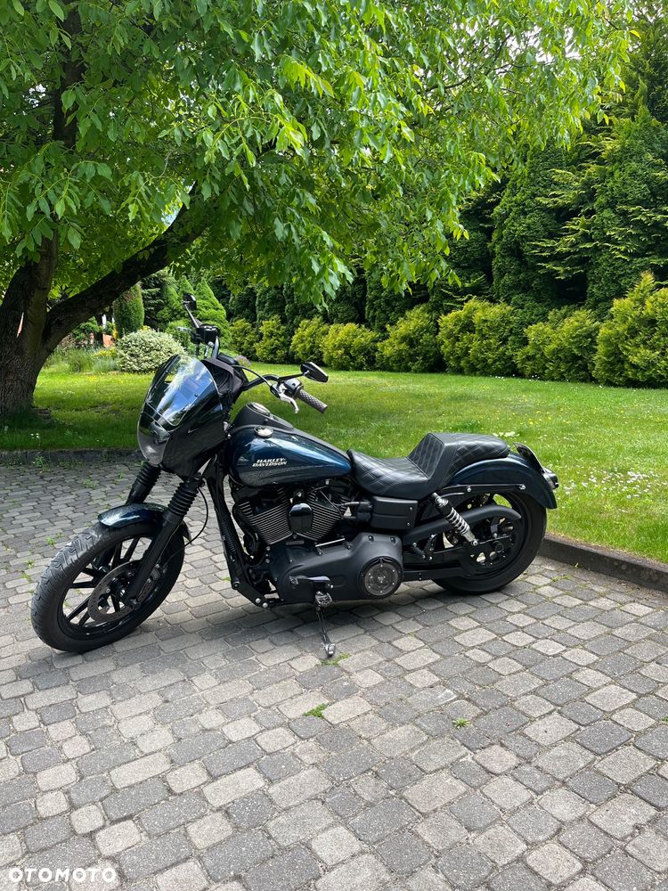 Harley-Davidson Touring Street Glide - 1