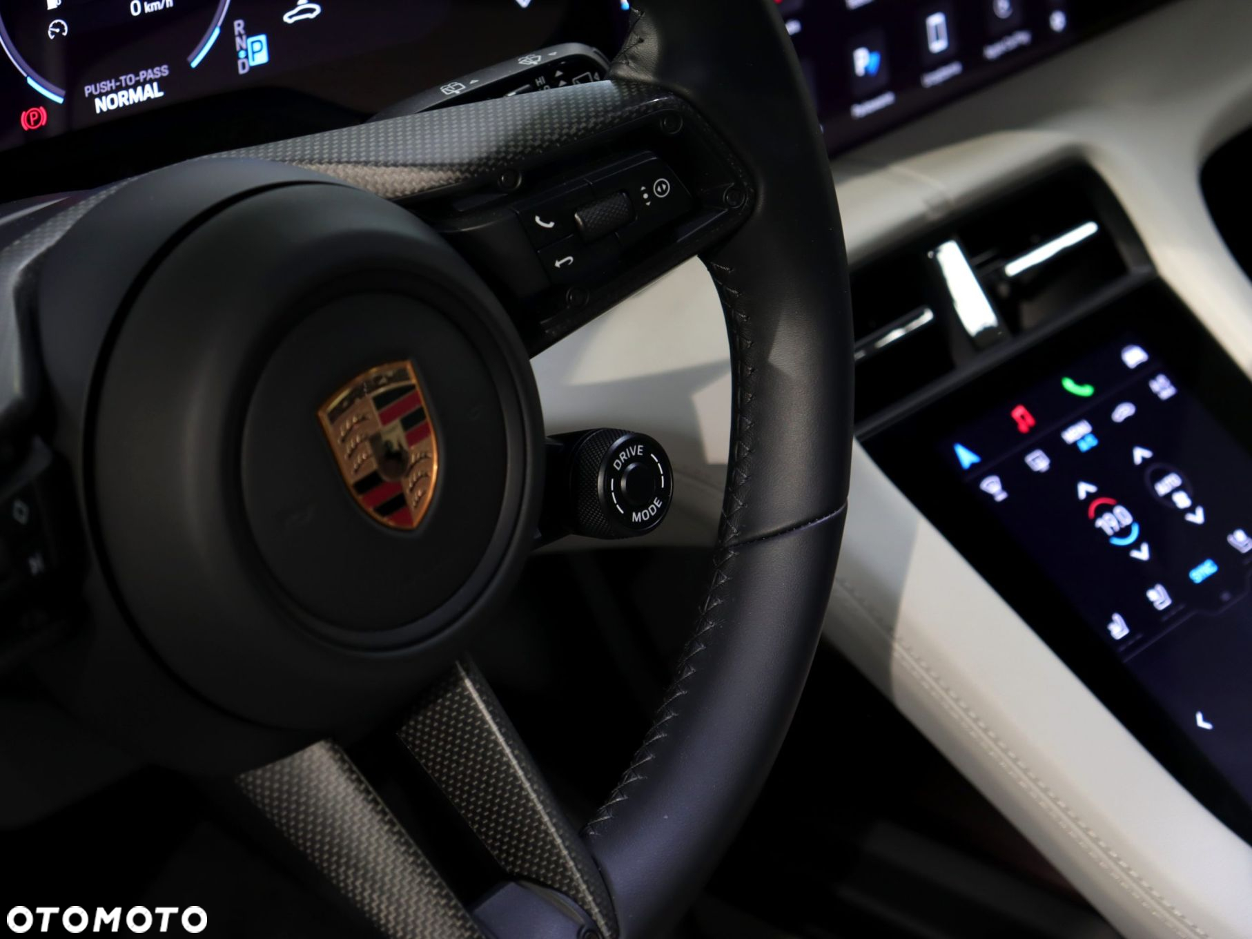 Porsche Taycan 105kWh 4S Cross Turismo - 21