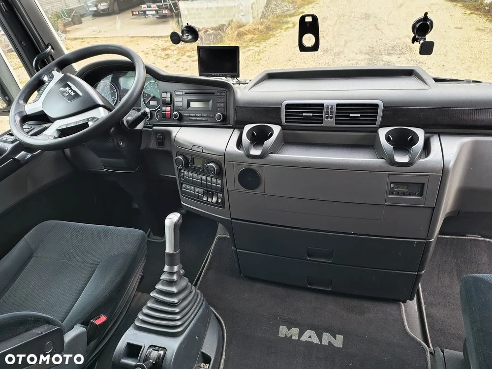 MAN TGX - 8