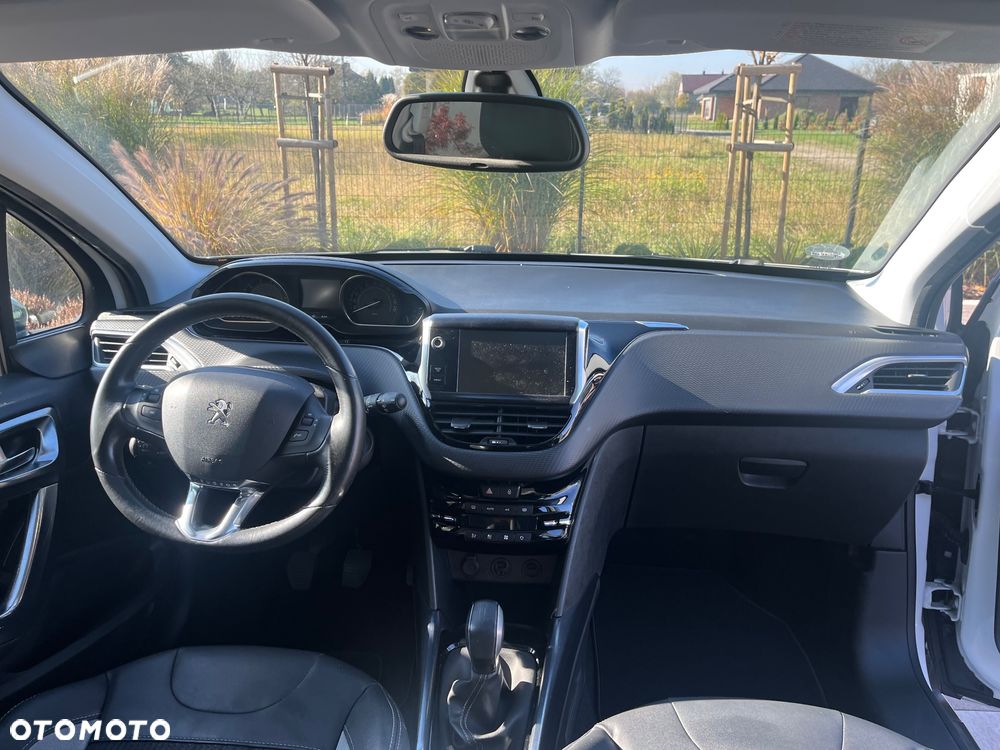 Peugeot 2008 1.6 VTi Allure - 15