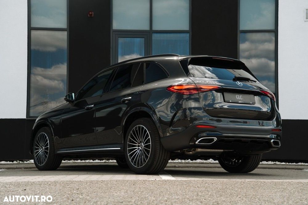 Mercedes-Benz GLC - 3