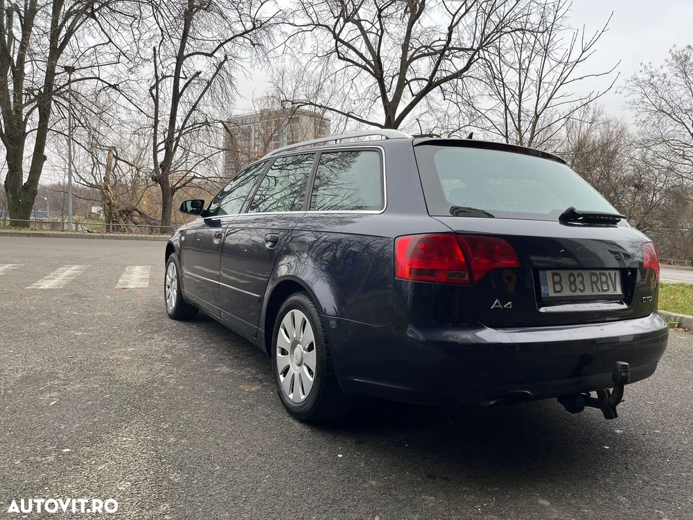 Audi A4 - 4