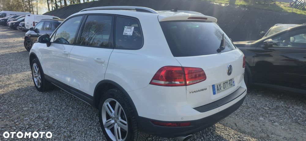 Volkswagen Touareg 3.0 V6 TDI DPF Automatik Individual - 2