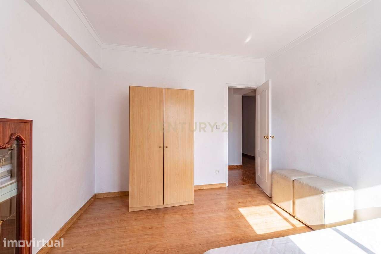 Apartamento T2+1 na Arroja com Varanda e Elevador - Grande imagem: 4/17
