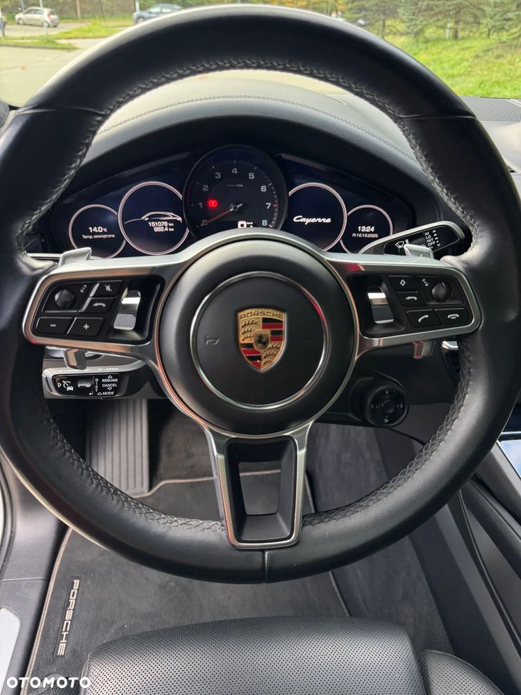 Porsche Cayenne Coupe - 21