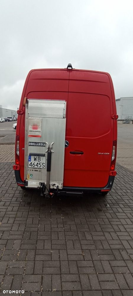 Mercedes-Benz Sprinter - 20