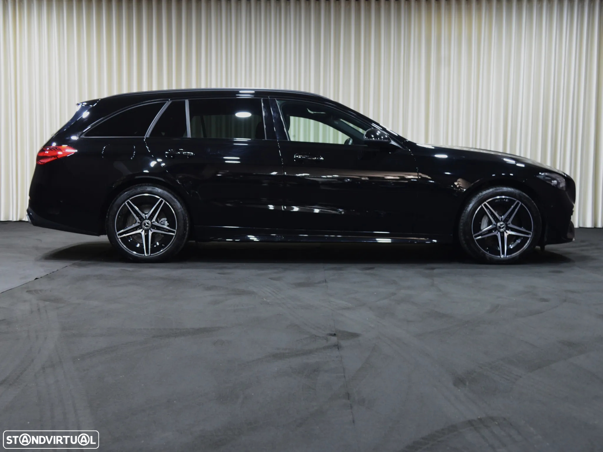 Mercedes-Benz C 300 e AMG Line - 5