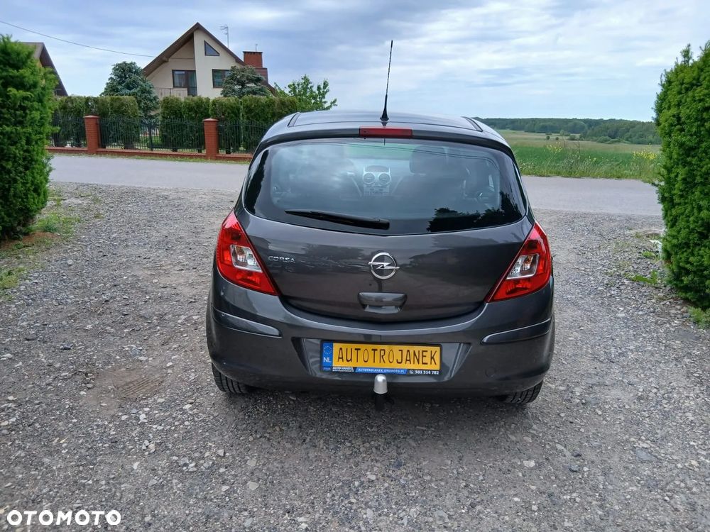 Opel Corsa 1.2 16V Enjoy - 5