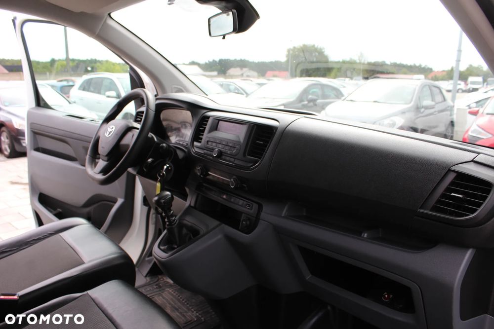 Toyota Proace - 21