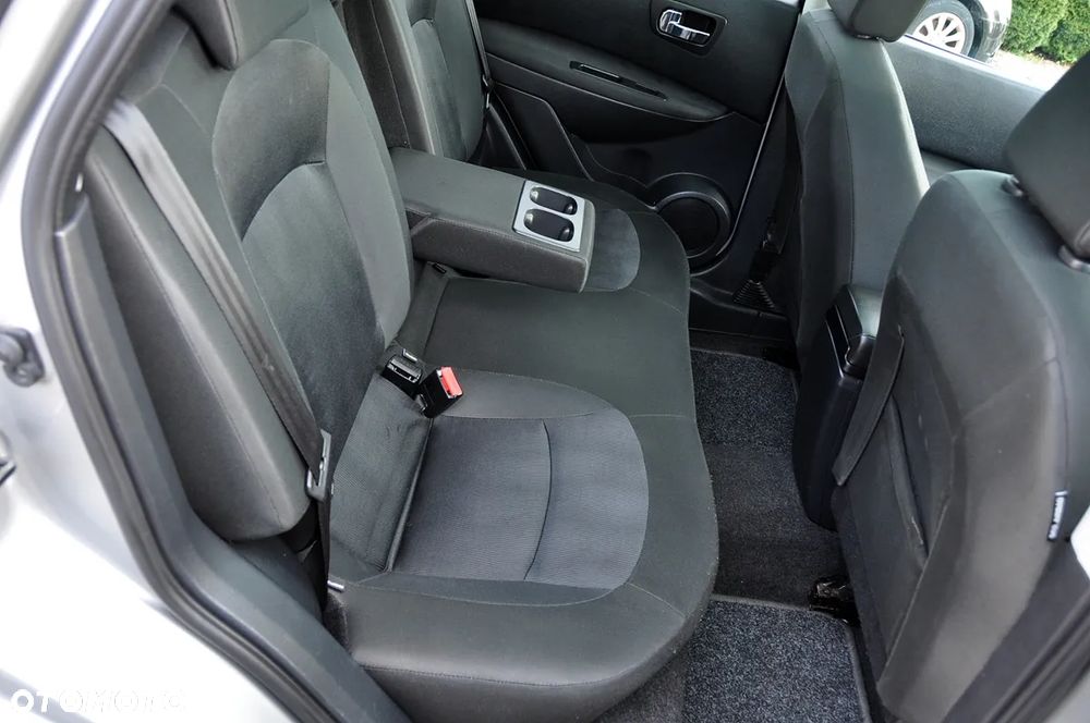 Nissan Qashqai 1.6 acenta - 11