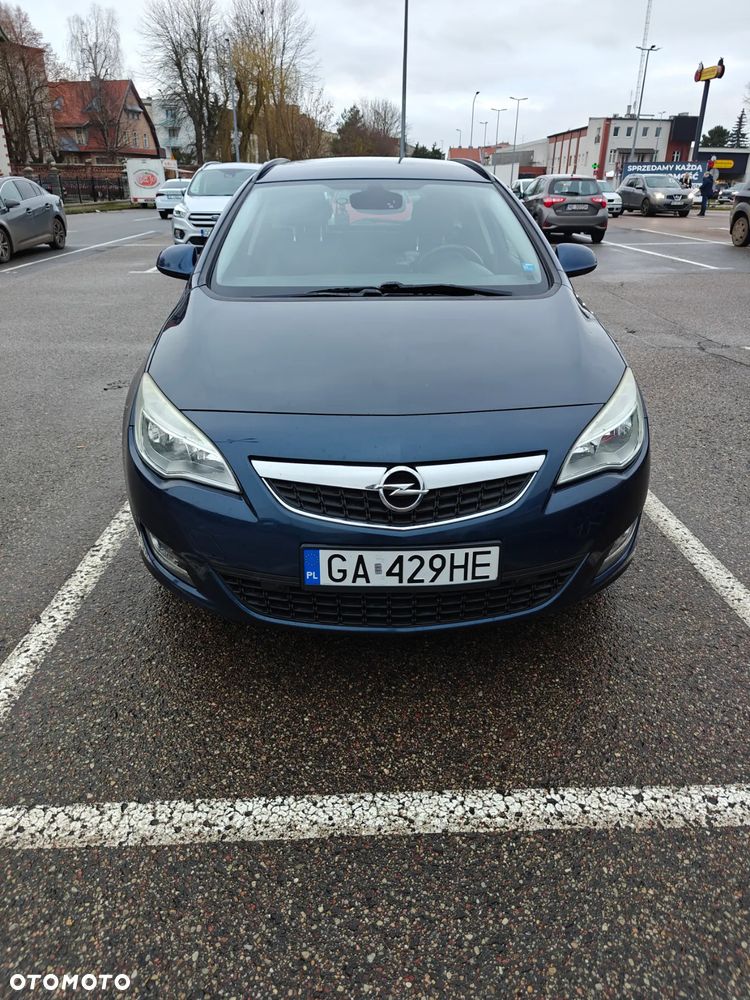 Opel Astra 1.4 Turbo - 2