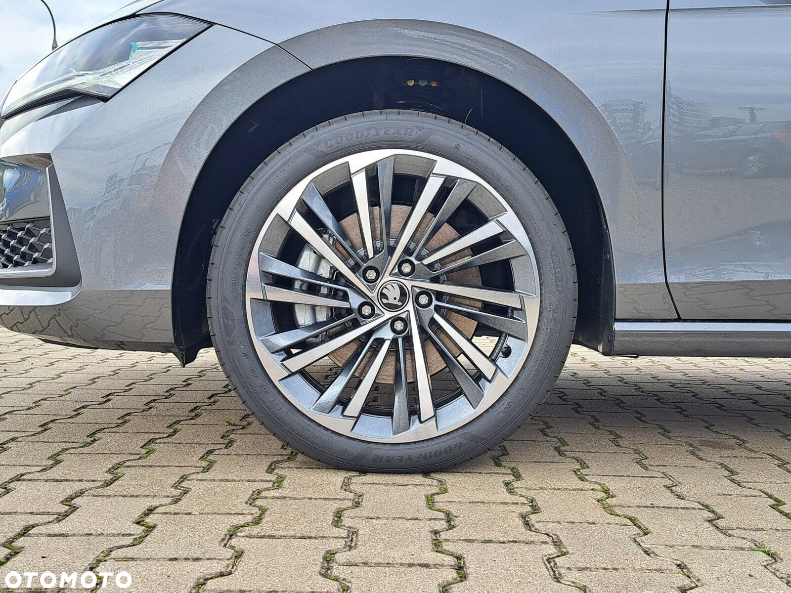 Skoda Superb 2.0 TSI 4x4 L&K DSG - 9